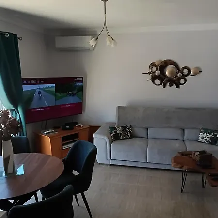 아파트 5 Penha - Casas & Papeis
